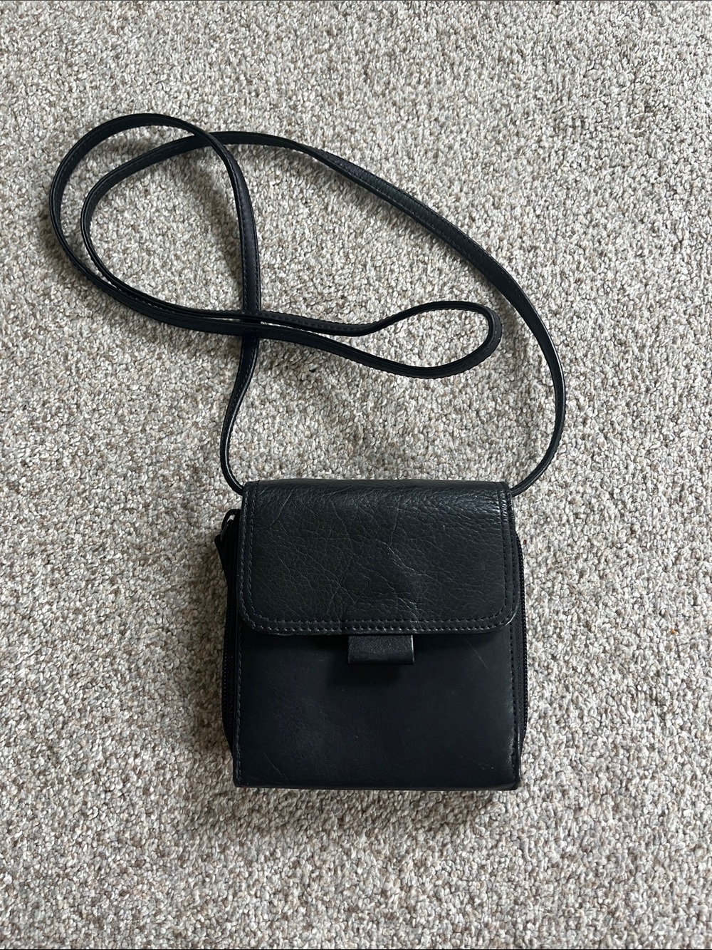 Marlo Classic Black Genuine Leather Crossbody Bag